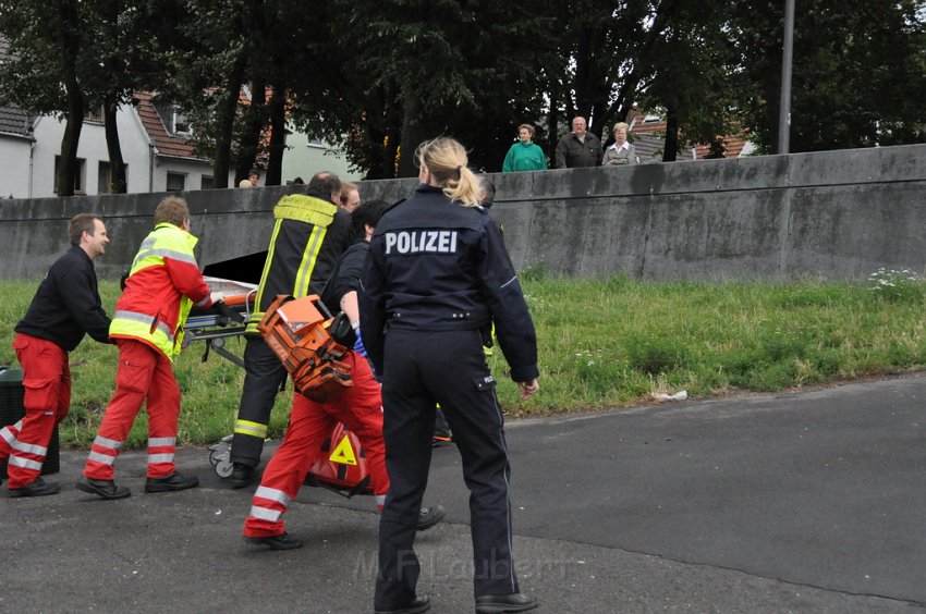 PRhein Koeln Muelheim Hoehe Bootshaus P30.JPG